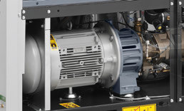 Το ελεύθερο νερό αεροσυμπιεστών 15kw AQ 15 VSD βιδών πετρελαίου Copco ατλάντων ενέχυσε 0
