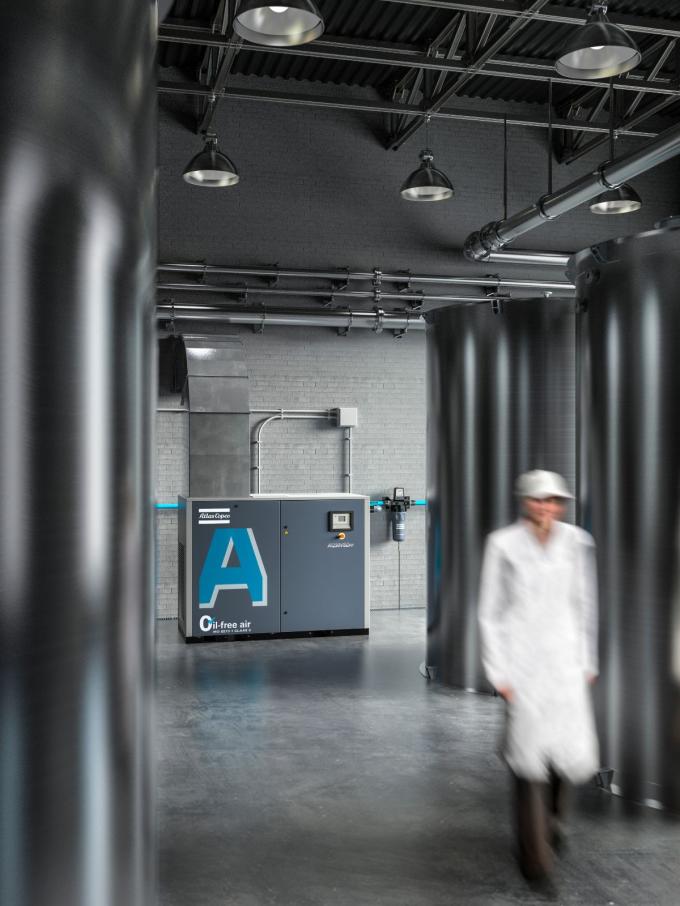 30kw ελεύθερος αεροσυμπιεστής aq-30 επίπεδο θορύβου VSD 72dB 1 βιδών πετρελαίου Copco ατλάντων